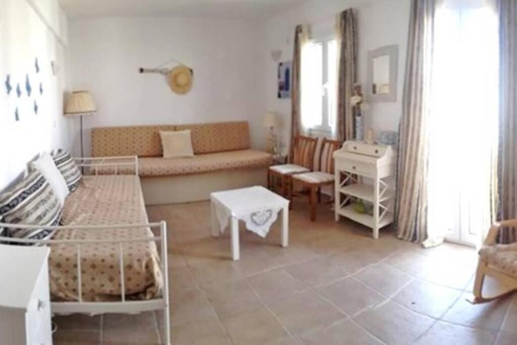 Irilena'S Guest House Фарос Екстер'єр фото