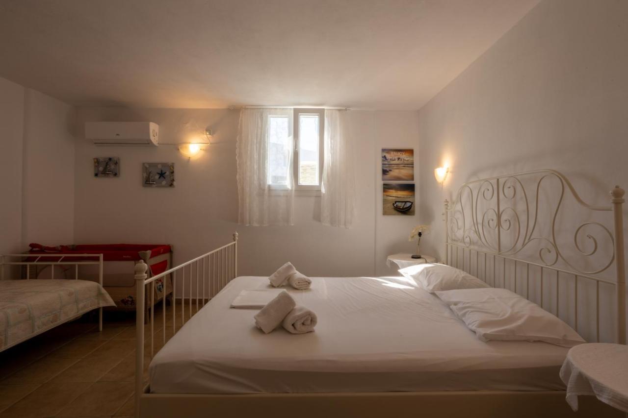 Irilena'S Guest House Фарос Екстер'єр фото